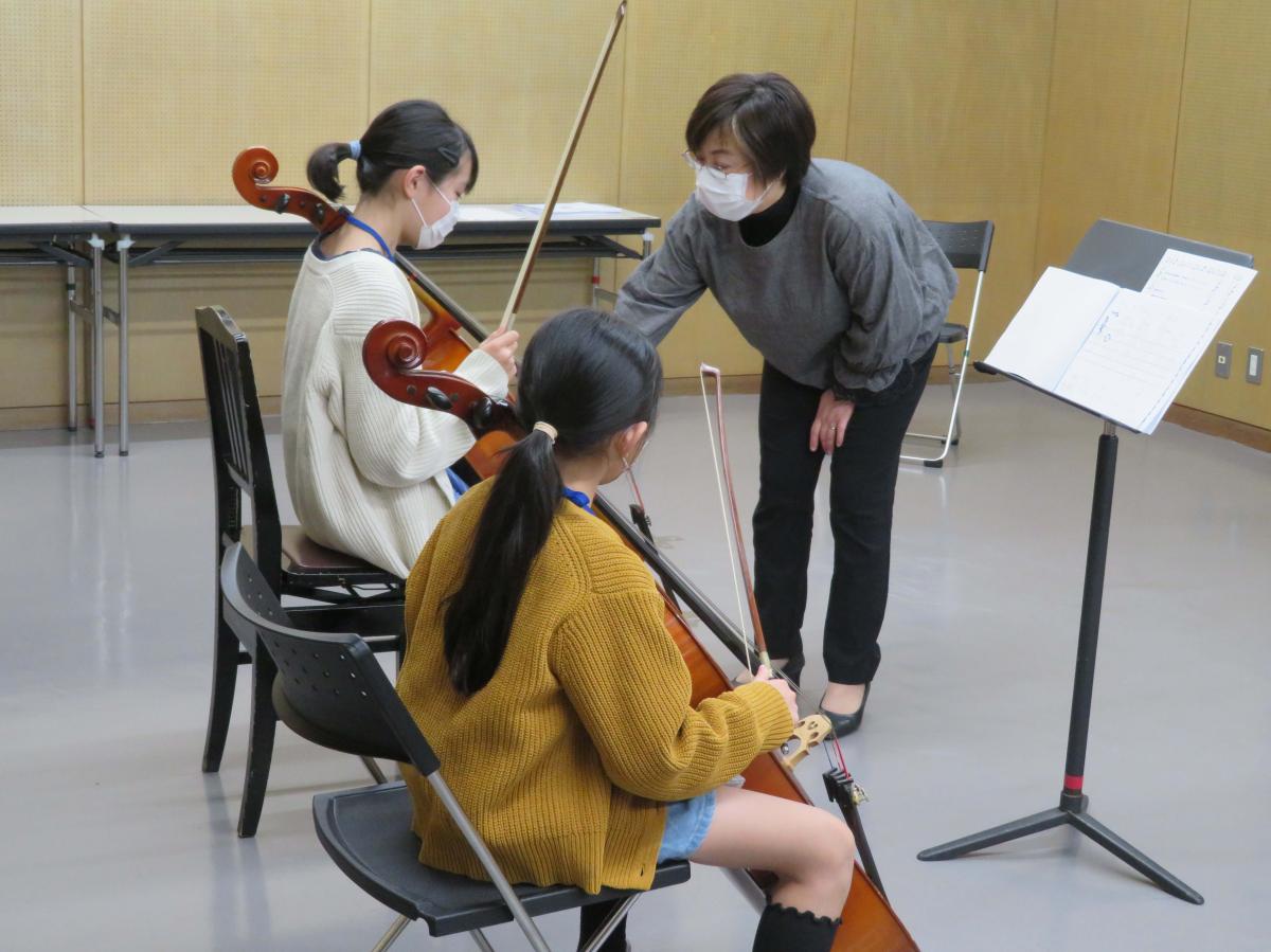 春の楽器体験会～ヴァイオリン・チェロ～1