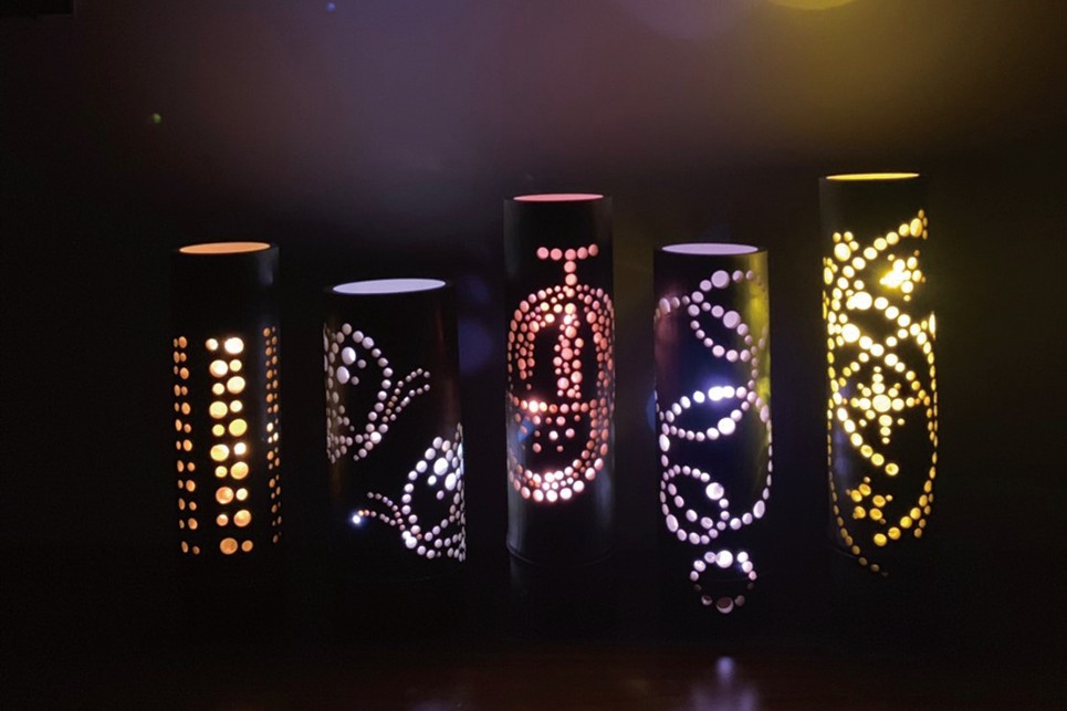 完成イメージ(今回準備するデザイン、LEDの色とは異なります。)の詳細を見る